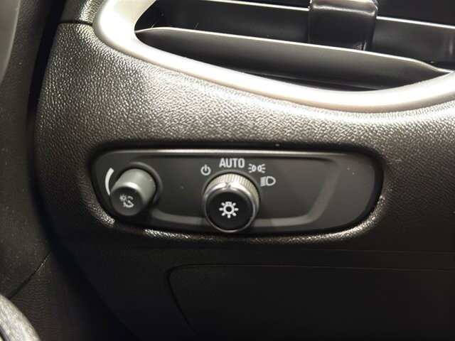 2022 Chevrolet Malibu in Burlington, WI 53105 - 18094853 29