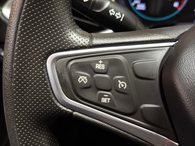 2022 Chevrolet Malibu in Burlington, WI 53105 - 18094853 20