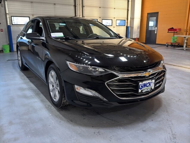 2022 Chevrolet Malibu in Burlington, WI 53105 - 18094853 7