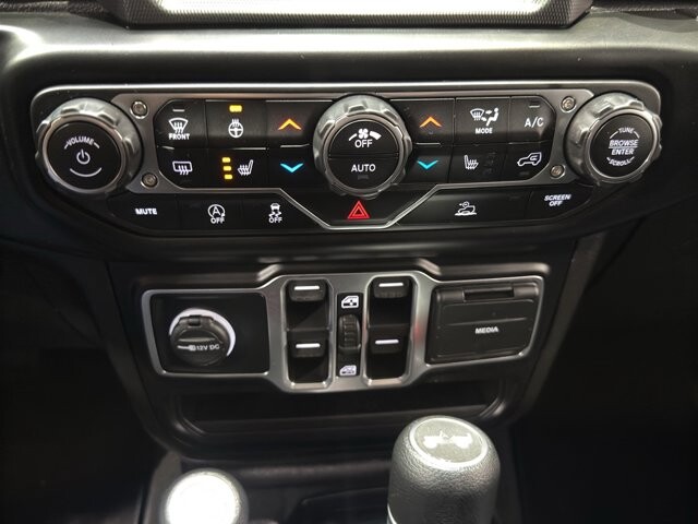 2022 Jeep Wrangler in Burlington, WI 53105 - 18094854 31