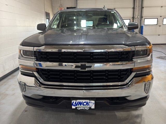 2019 Chevrolet Silverado 1500 in Burlington, WI 53105 - 18094861 8