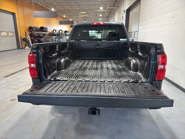 2019 Chevrolet Silverado 1500 in Burlington, WI 53105 - 18094861 19