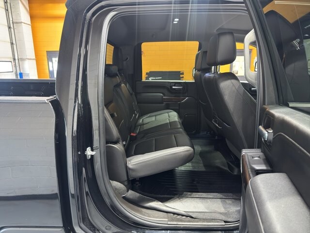 2021 GMC Sierra 3500 in Burlington, WI 53105 - 18094863 20
