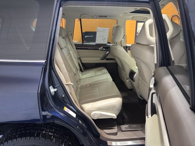 2018 Lexus GX 460 in Burlington, WI 53105 - 18094864 19