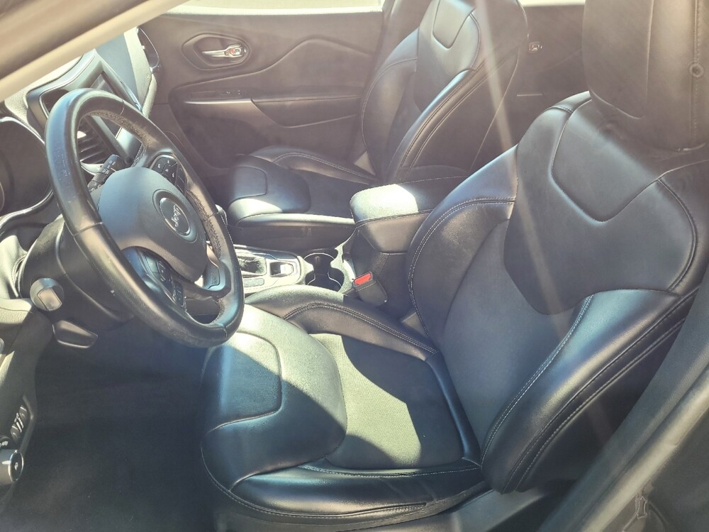 2019 Jeep Cherokee in Montclair, CA 91763 - 18094866 17