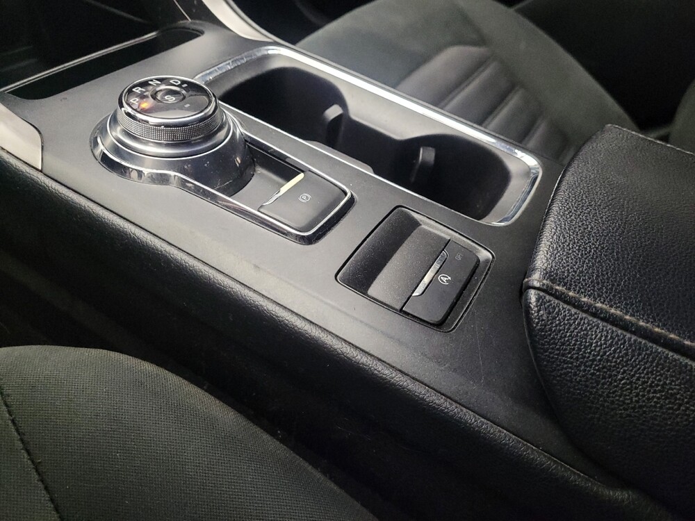 2017 Ford Fusion in Montclair, CA 91763 - 18094867 26