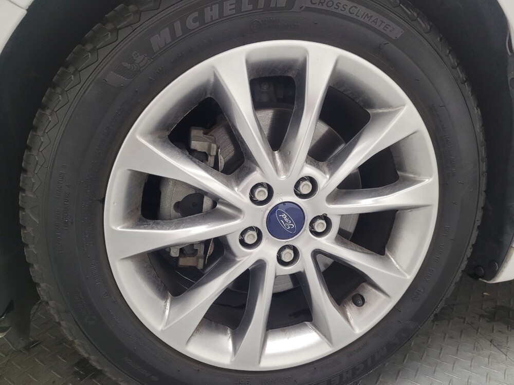 2017 Ford Fusion in Montclair, CA 91763 - 18094867 31