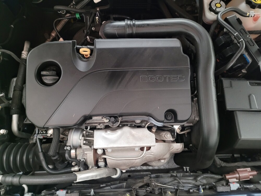 2020 Chevrolet Malibu in Downey, CA 90241 - 18094868 30