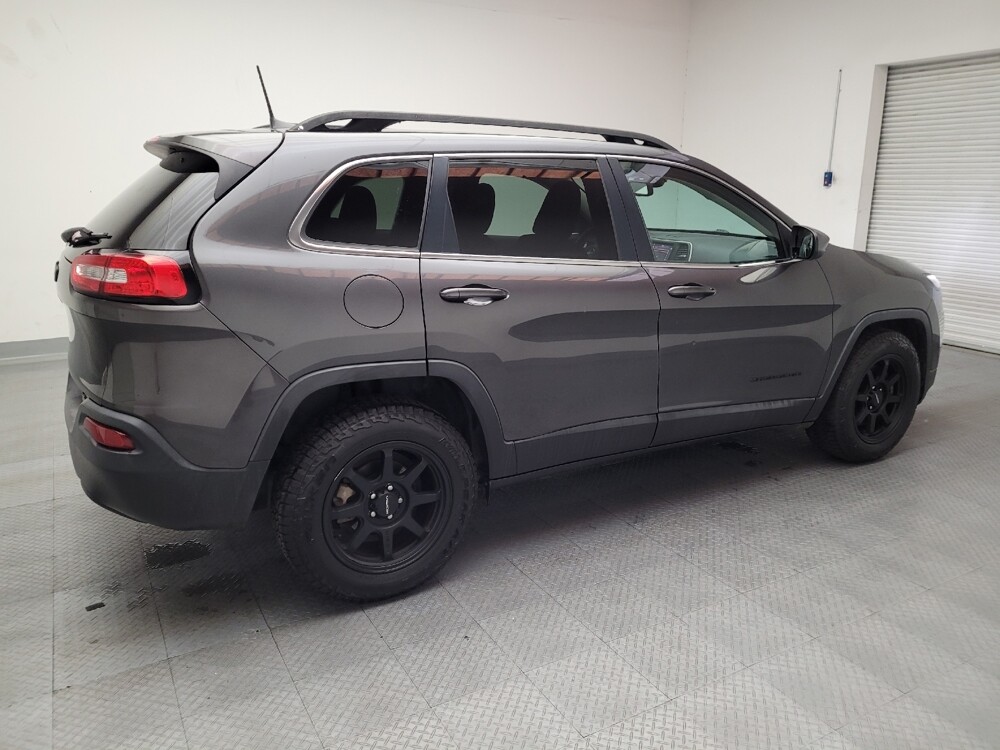 2016 Jeep Cherokee in Montclair, CA 91763 - 18094869 10