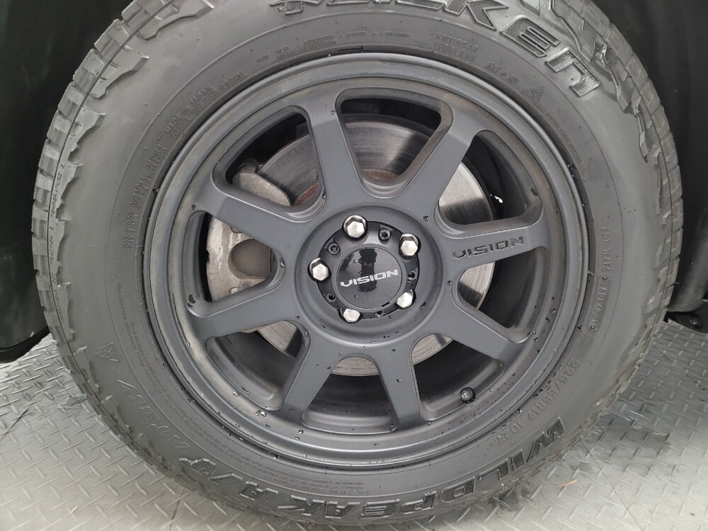 2016 Jeep Cherokee in Montclair, CA 91763 - 18094869 31