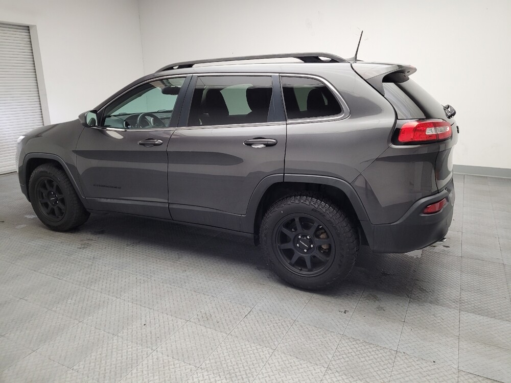 2016 Jeep Cherokee in Montclair, CA 91763 - 18094869 3