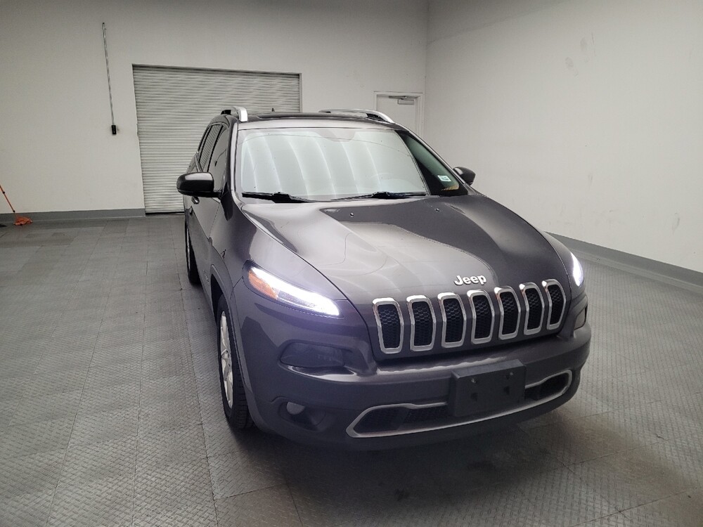 2016 Jeep Cherokee in Fresno, CA 93726 - 18094870 14