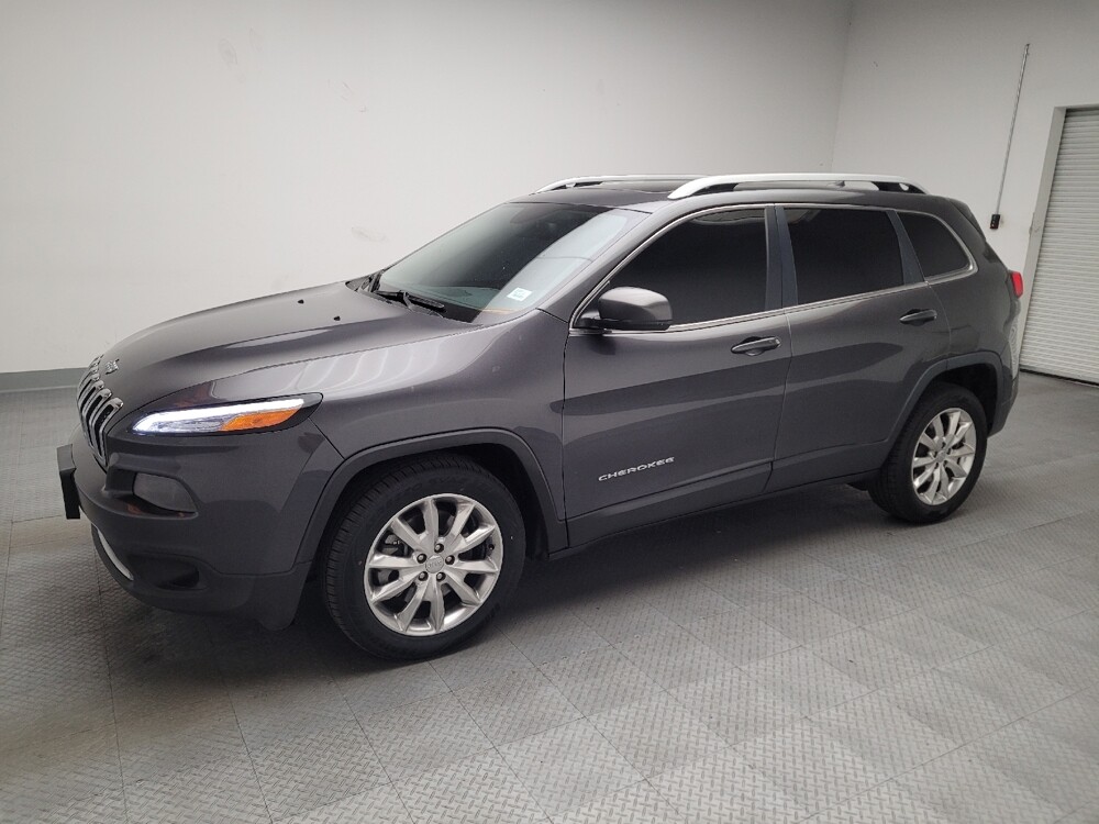 2016 Jeep Cherokee in Fresno, CA 93726 - 18094870 2