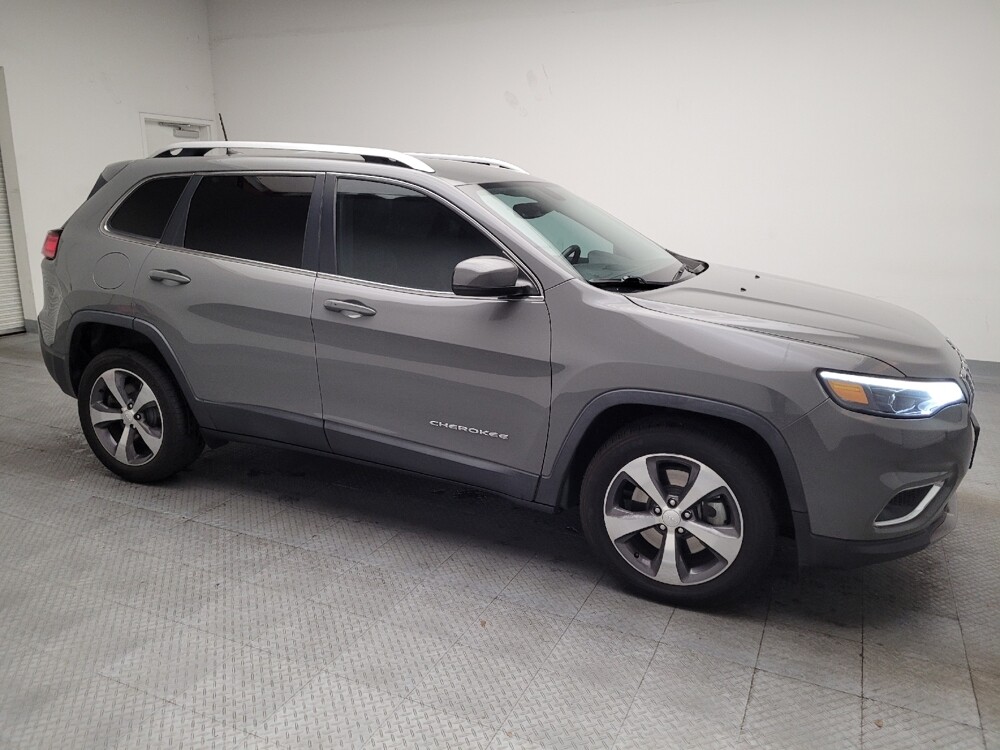 2019 Jeep Cherokee in Montclair, CA 91763 - 18094877 11