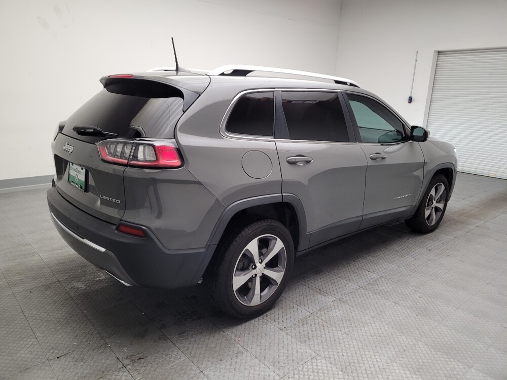 2019 Jeep Cherokee in Montclair, CA 91763 - 18094877 9
