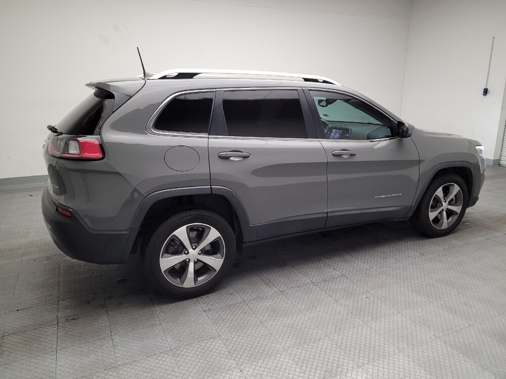 2019 Jeep Cherokee in Montclair, CA 91763 - 18094877 10