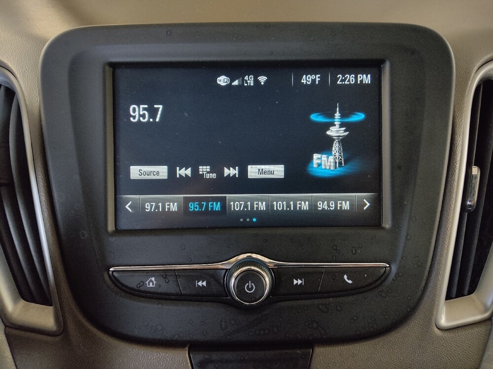 2018 Chevrolet Malibu in Marietta, GA 30062 - 18094878 25