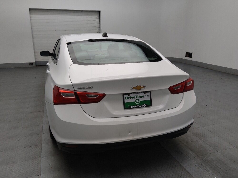 2018 Chevrolet Malibu in Marietta, GA 30062 - 18094878 6