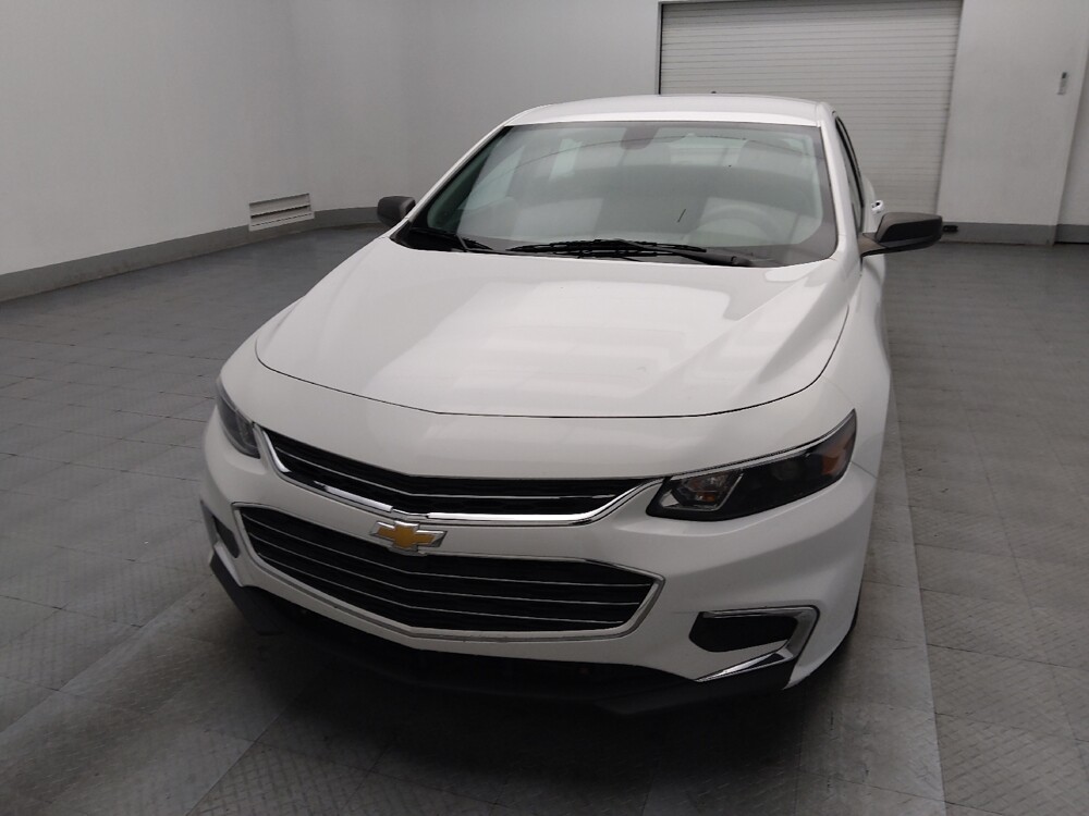 2018 Chevrolet Malibu in Marietta, GA 30062 - 18094878 15