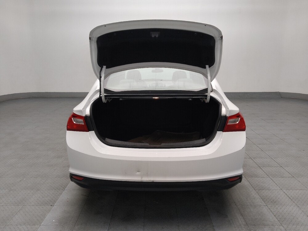 2018 Chevrolet Malibu in Marietta, GA 30062 - 18094878 29