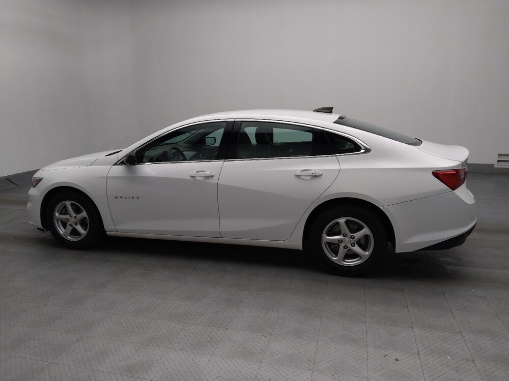 2018 Chevrolet Malibu in Marietta, GA 30062 - 18094878 3