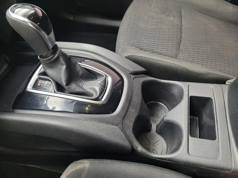 2018 Nissan Rogue Sport in Memphis, TN 38128 - 18094884 26