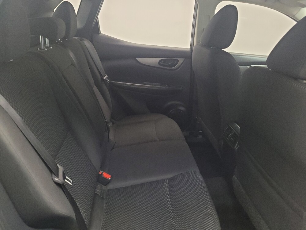 2018 Nissan Rogue Sport in Memphis, TN 38128 - 18094884 19