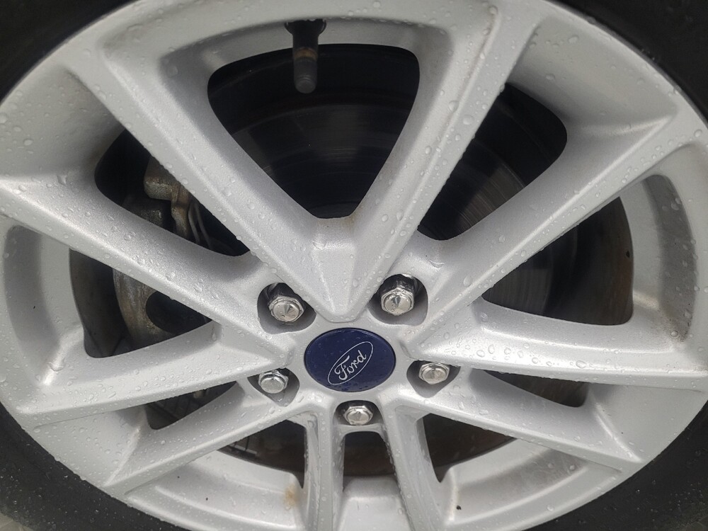 2017 Ford Focus in Marietta, GA 30062 - 18094899 31