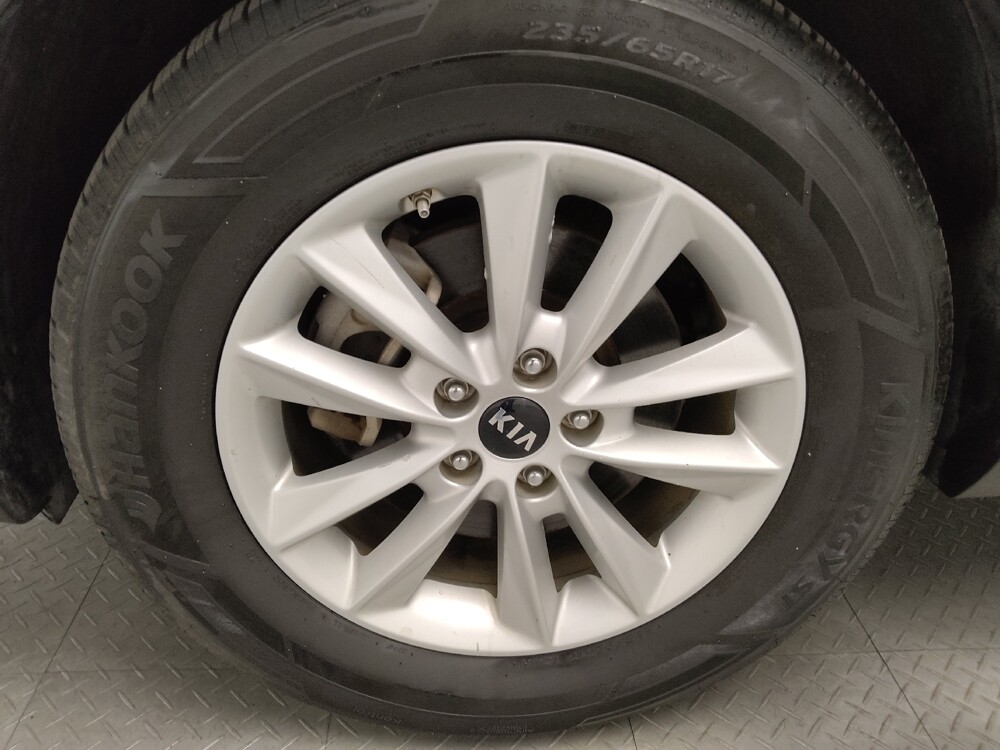 2020 Kia Sorento in Tulsa, OK 74145 - 18094905 31