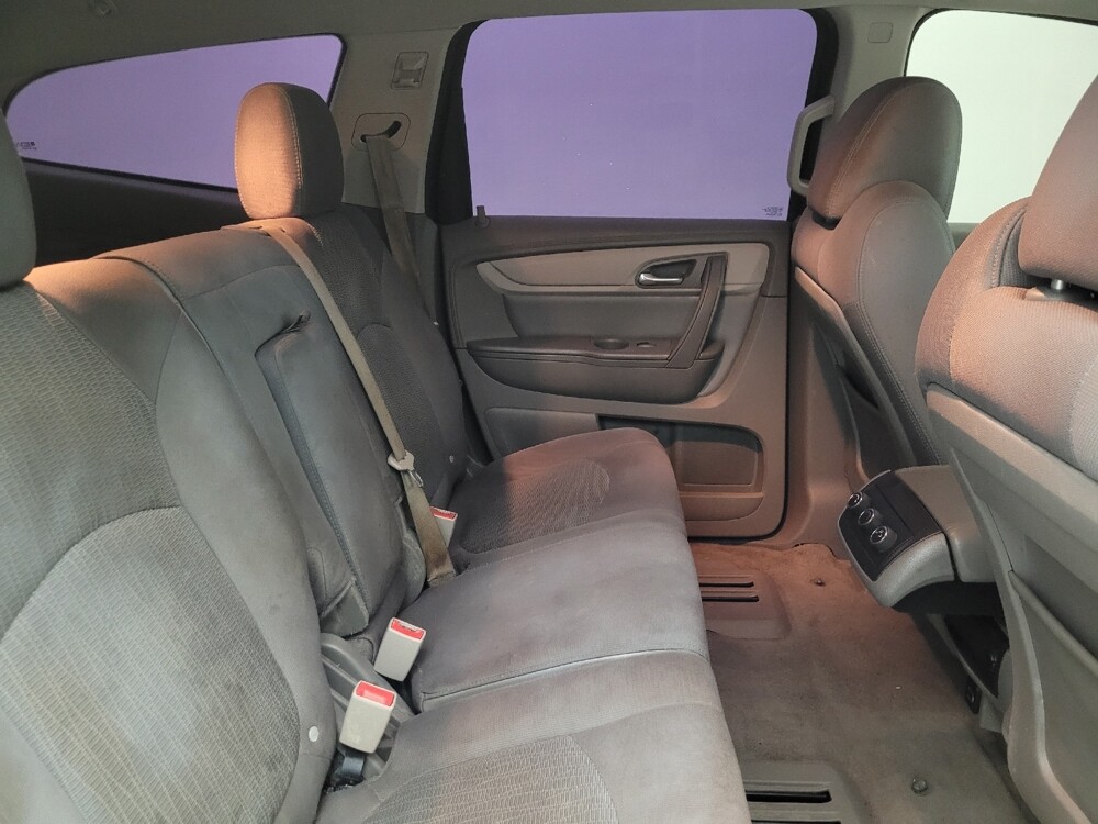 2017 Chevrolet Traverse in Glendale, AZ 85301 - 18094916 19