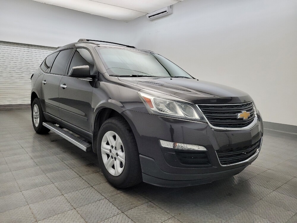 2017 Chevrolet Traverse in Glendale, AZ 85301 - 18094916 13
