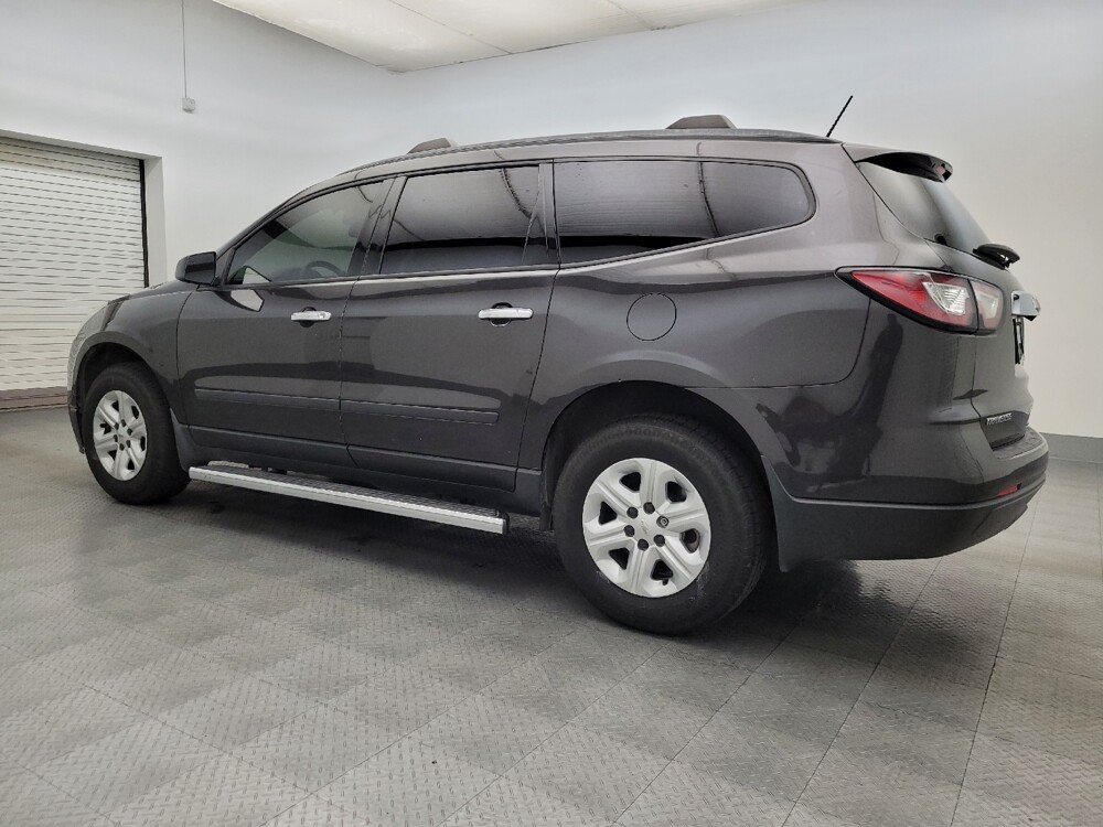 2017 Chevrolet Traverse in Glendale, AZ 85301 - 18094916 3