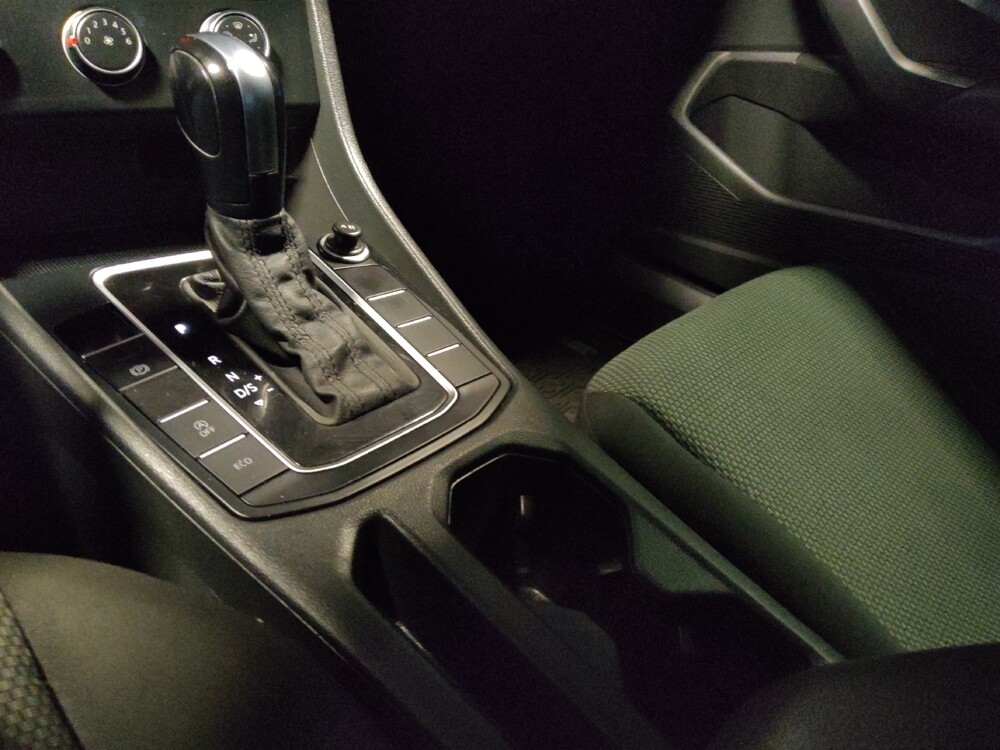 2019 Volkswagen Jetta in Glendale, AZ 85301 - 18094918 26