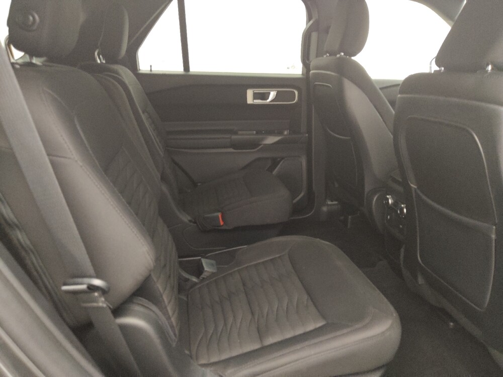 2020 Ford Explorer in Lakeland, FL 33815 - 18094925 19