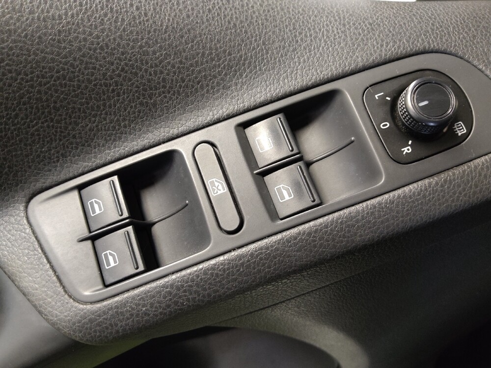 2017 Volkswagen Tiguan in Fort Myers, FL 33907 - 18094933 27