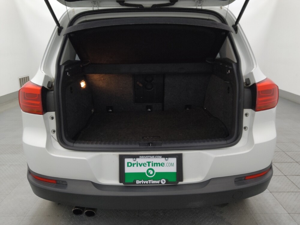 2017 Volkswagen Tiguan in Fort Myers, FL 33907 - 18094933 29