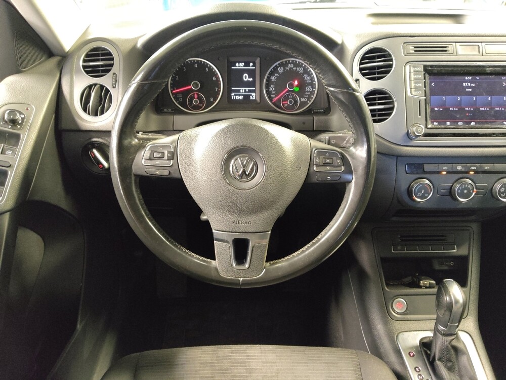 2017 Volkswagen Tiguan in Fort Myers, FL 33907 - 18094933 22