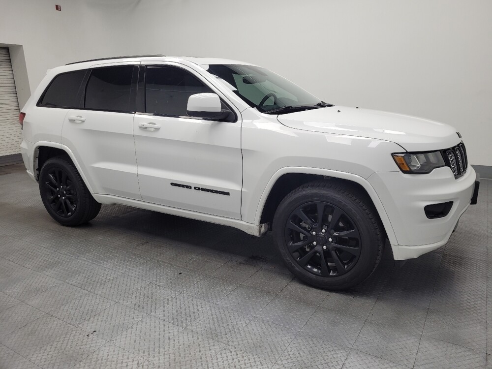 2018 Jeep Grand Cherokee in Las Vegas, NV 89102 - 18094937 11