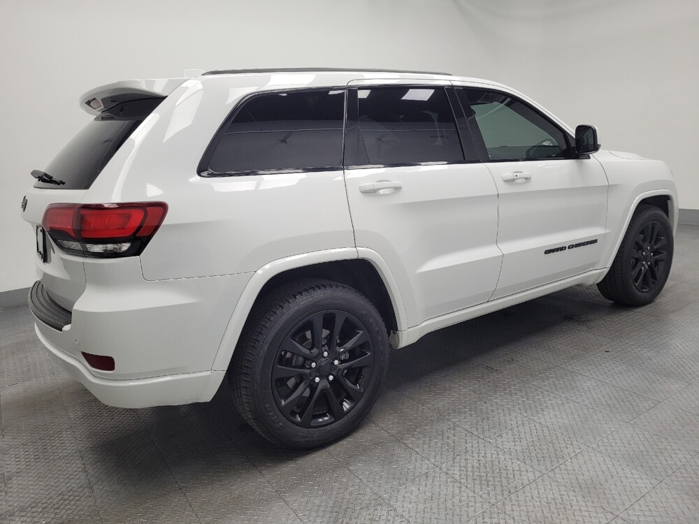 2018 Jeep Grand Cherokee in Las Vegas, NV 89102 - 18094937 10