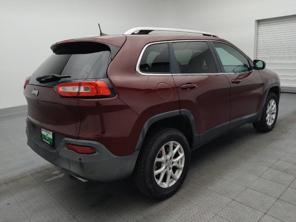 2016 Jeep Cherokee in Fayetteville, NC 28304 - 18094945 10