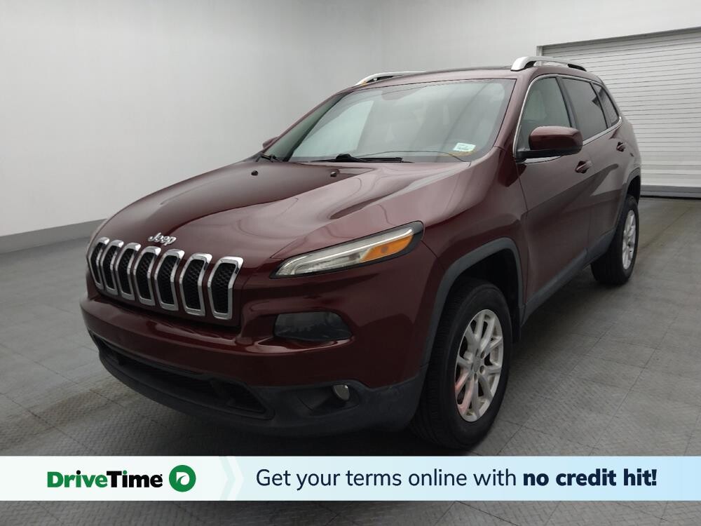 2016 Jeep Cherokee in Fayetteville, NC 28304 - 18094945