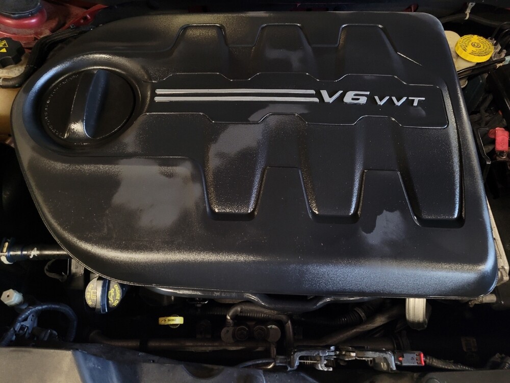 2016 Jeep Cherokee in Fayetteville, NC 28304 - 18094945 30