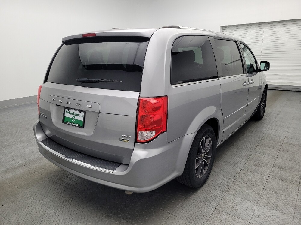 2017 Dodge Grand Caravan in Orlando, FL 32808 - 18094946 9