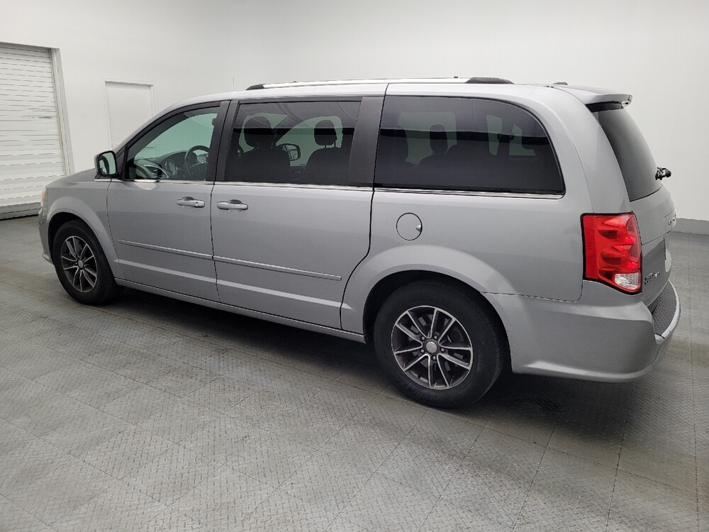 2017 Dodge Grand Caravan in Orlando, FL 32808 - 18094946 3