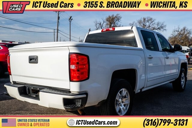 2018 Chevrolet Silverado 1500 in Wichita, KS 67216 - 18094948 5