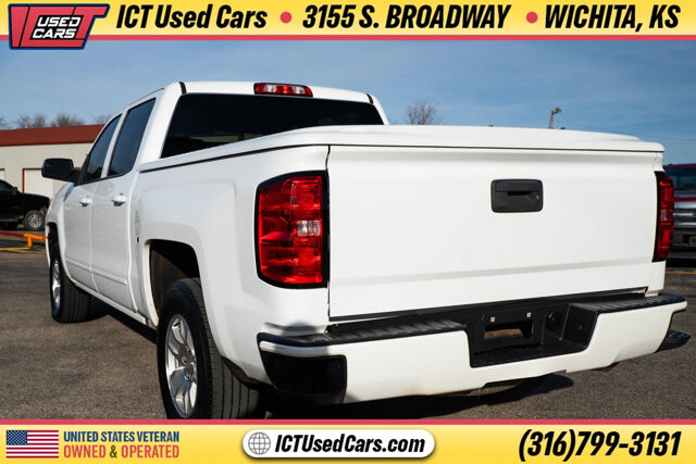 2018 Chevrolet Silverado 1500 in Wichita, KS 67216 - 18094948 3