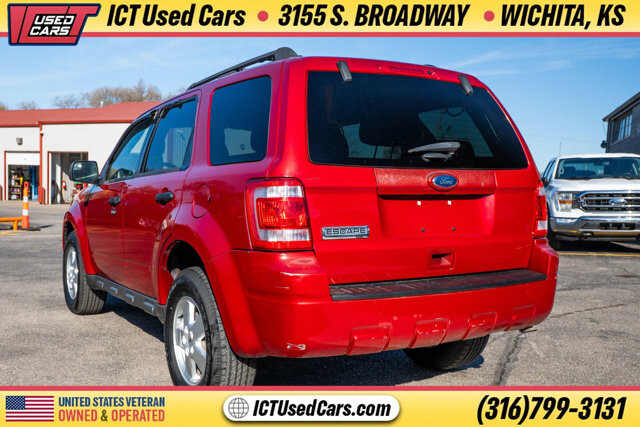 2011 Ford Escape in Wichita, KS 67216 - 18094962 3