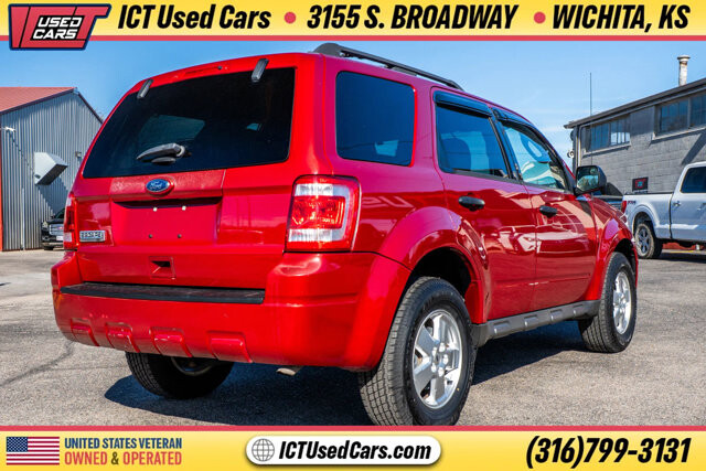 2011 Ford Escape in Wichita, KS 67216 - 18094962 5