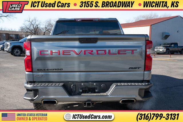 2021 Chevrolet Silverado 1500 in Wichita, KS 67216 - 18094968 3
