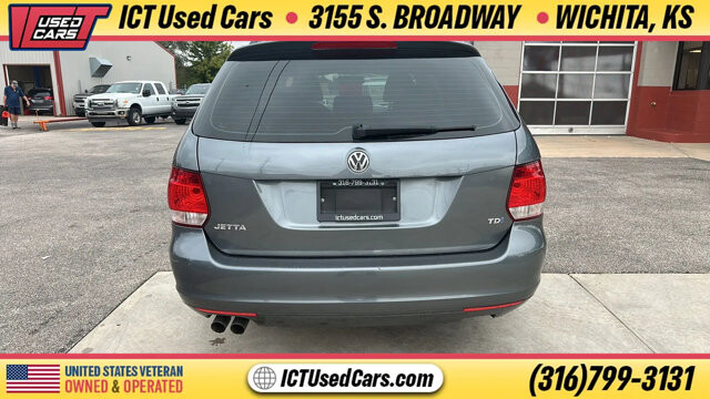 2014 Volkswagen Jetta in Wichita, KS 67216 - 18094971 3
